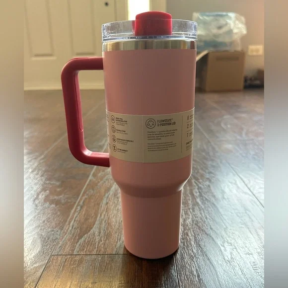 Stanley Quencher H2.0 FlowState 40 oz Tumbler – Flamingo Pink - Picture 2 of 13